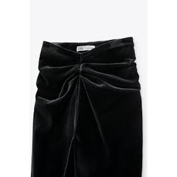 Zara Limited Edition High-Rise Velvet Pants - Picture 2 of 7